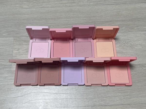 츄잉 블러 치크 팬 색