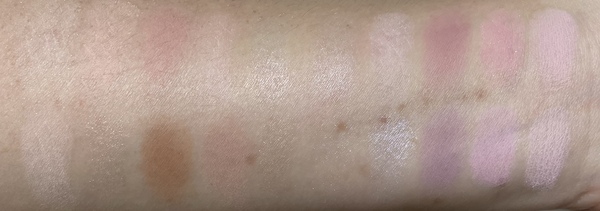 어뮤즈 팔레트 발색