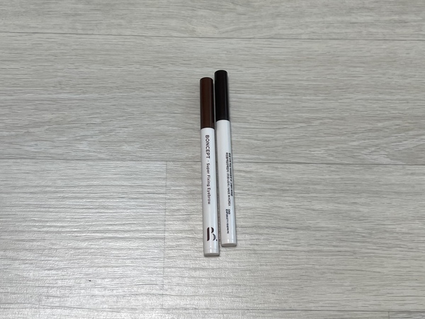 다이소 본셉 수퍼 픽싱 아이브로우 사진