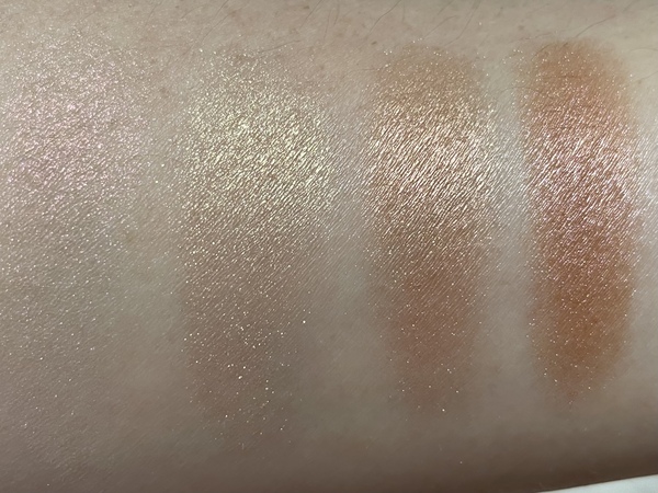 피지션스 포뮬라 로제 올 데이 페탈 글로우 발색