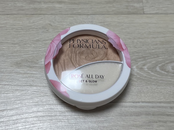 피지션스 포뮬라 로즈 올데이 세트 앤 글로우 케이스 사진