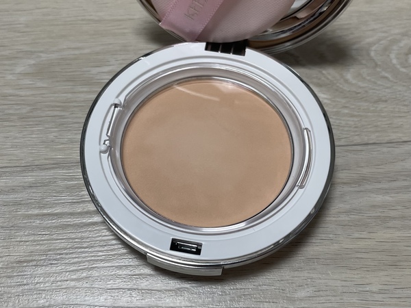 키핀터치 블러 파우더 팬 색