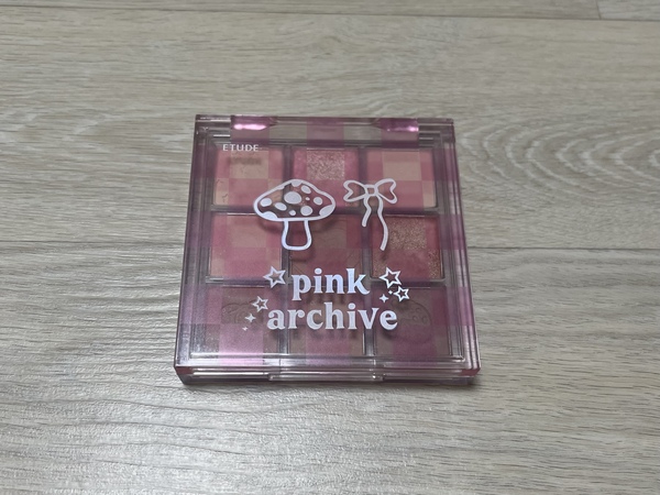에뛰드 핑크 아카이브 팔레트 사진