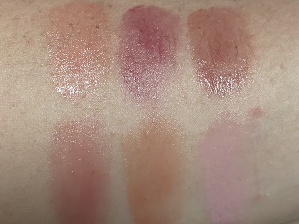 베이지크 립앤치크밤 발색