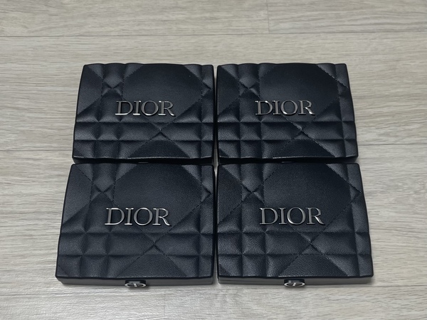 디올쇼 5 꿀뢰르 까나쥬 케이스 사진