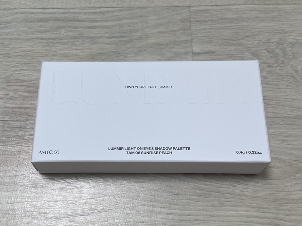 루미르 라이트 온 섀도우 팔레트 6호 상자 사진
