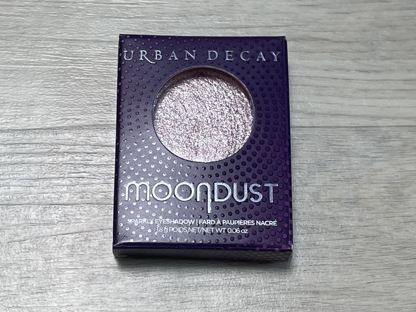 어반디케이 문더스트 모노 아이섀도우 상자 사진