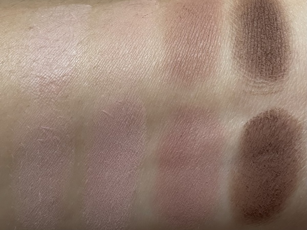 릴바레 팔레트 발색