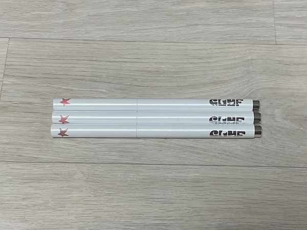 글맆 립펜슬 사진