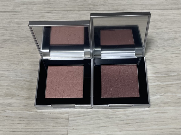 투슬래시포 올 오버 페이스 블러쉬 팬 색