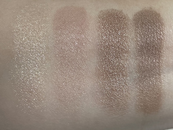 누드 스윙 발색