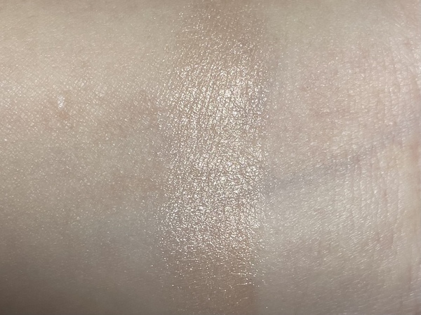 샹테카이 치크 라이트 발색