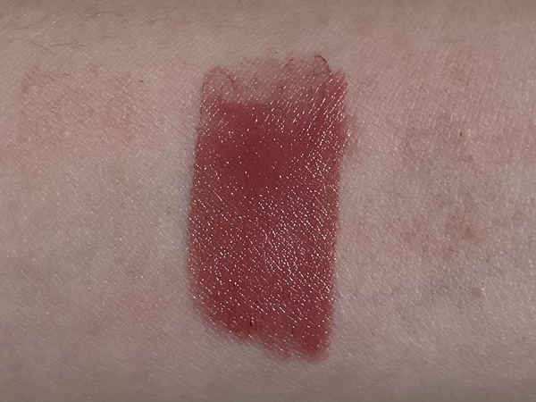 입생로랑 더 볼드 16호 발색