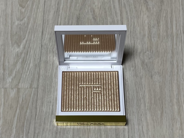 톰포드 하이라이터 팬 색