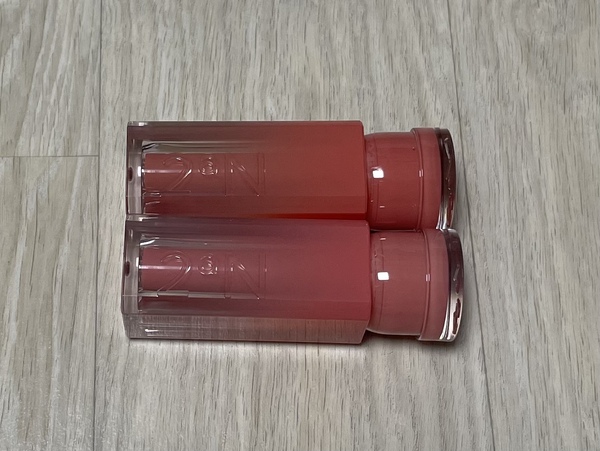 투에이엔 틴트 케이스 사진