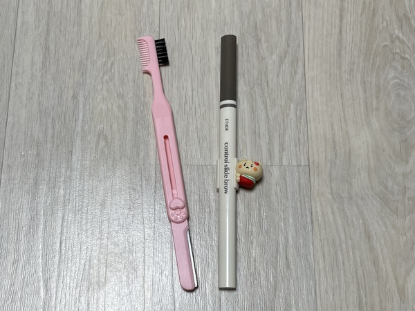 에뛰드 브로우 제품 사진