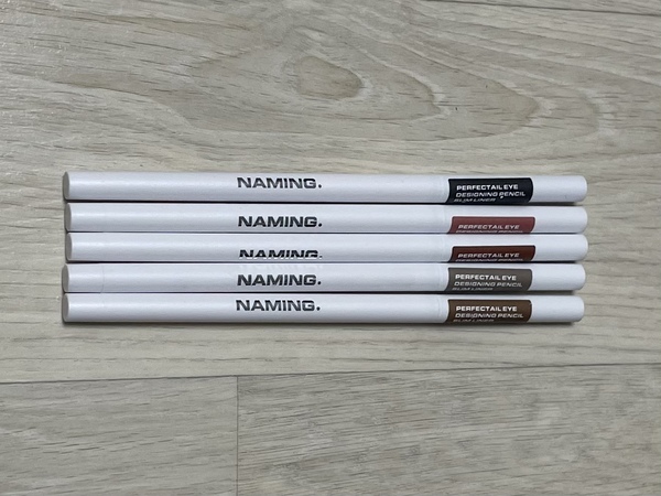 네이밍 라이너 슬림 케이스 사진