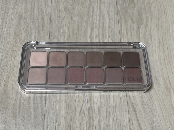 클리오 뮤트 라이브러리 케이스 사진