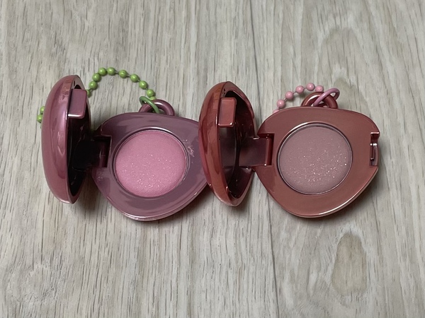 퓌 사은품 팬 사진